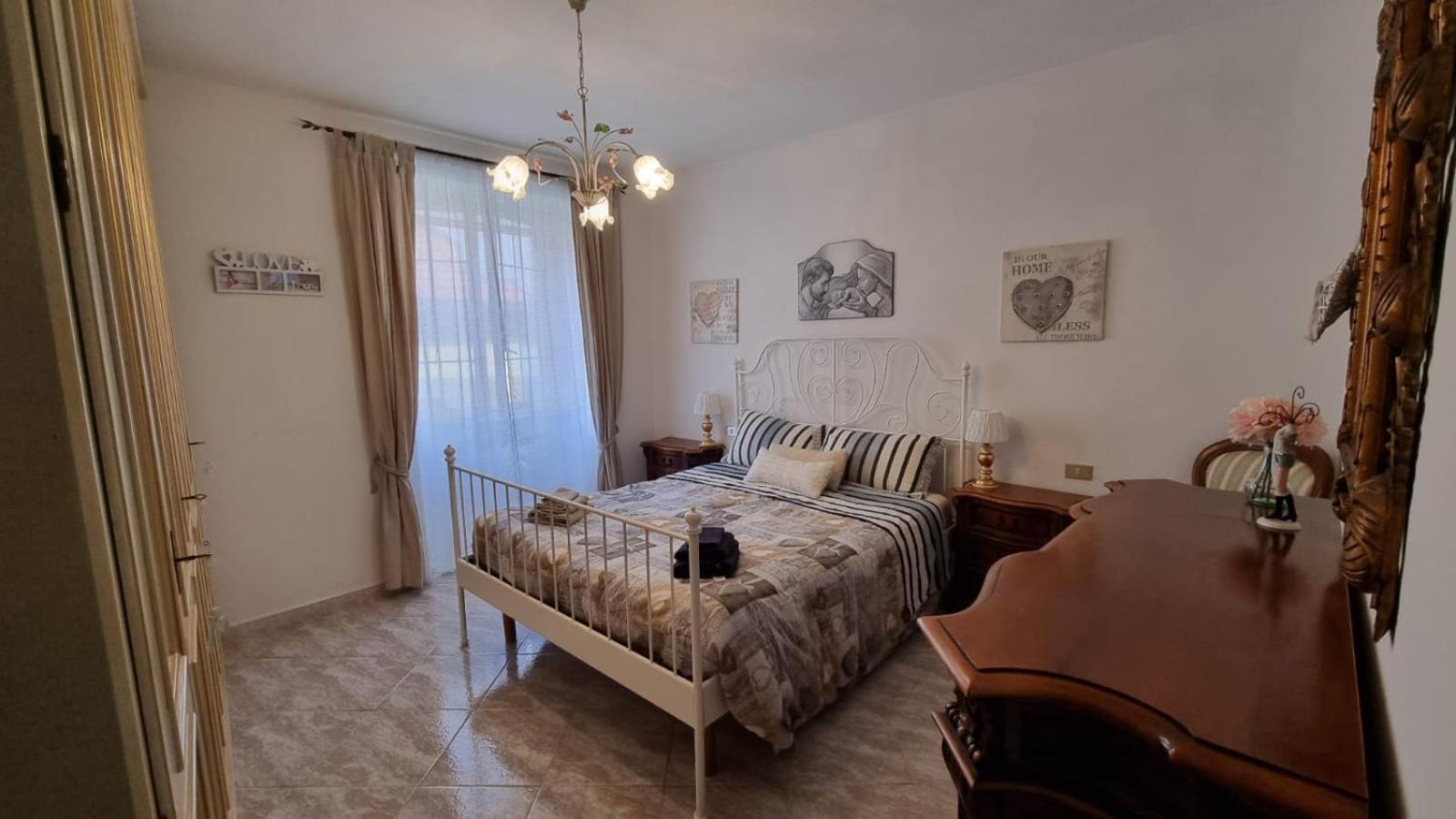 Appartamento Bellavista Castelnuovo Magra Exterior foto